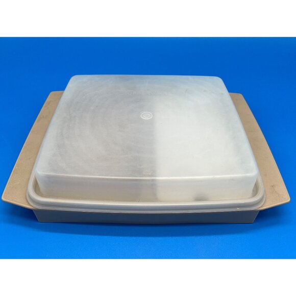 Vintage Tupperware Egg Keeper Storage Container with Divided Trays - Picture 2 of 7